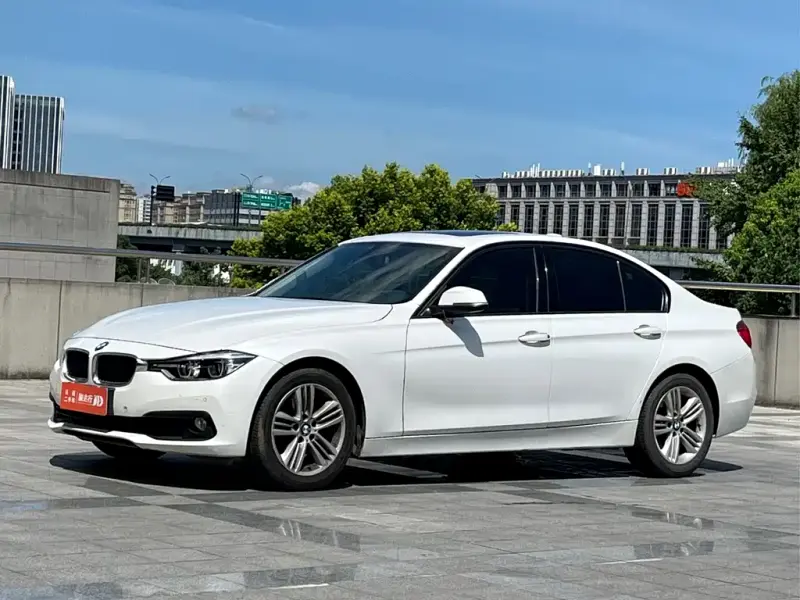 BMW 3 Series, 2018