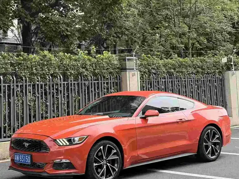Ford Mustang, 2015