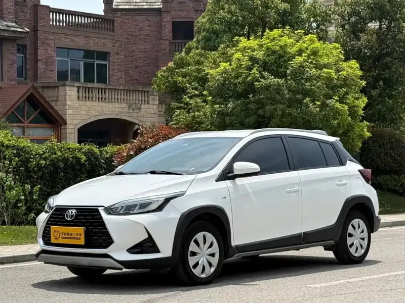 Toyota Yaris L, 2023