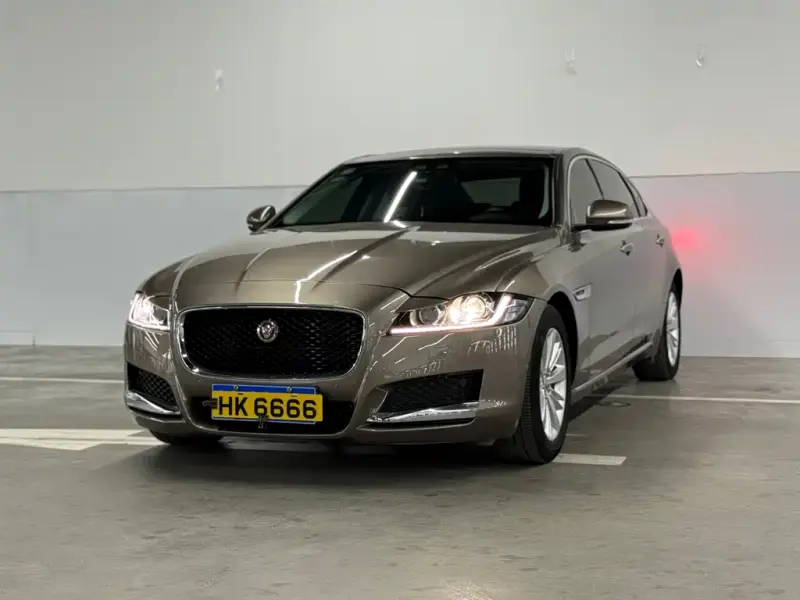 Jaguar XFL, 2017