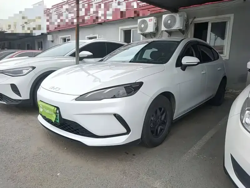 BYD Seal 05 DM-i, 2025