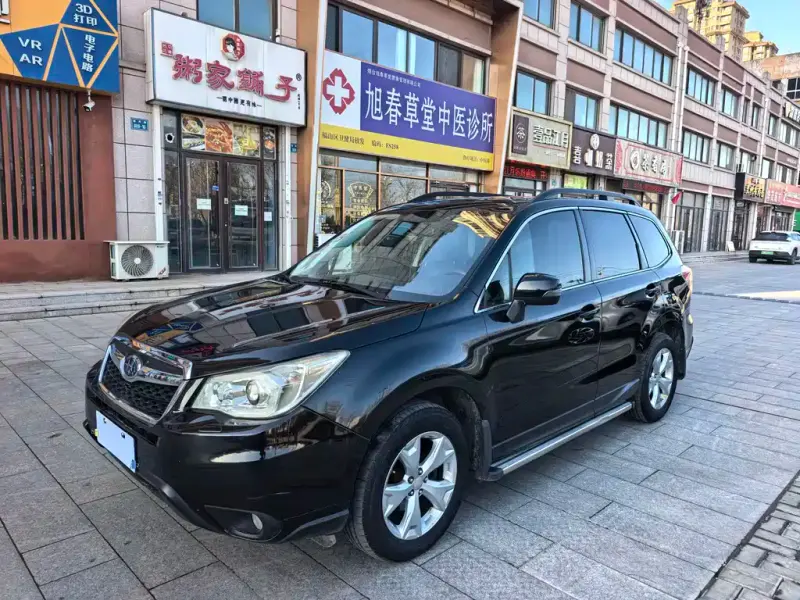 Subaru Forester, 2015 — фото 1