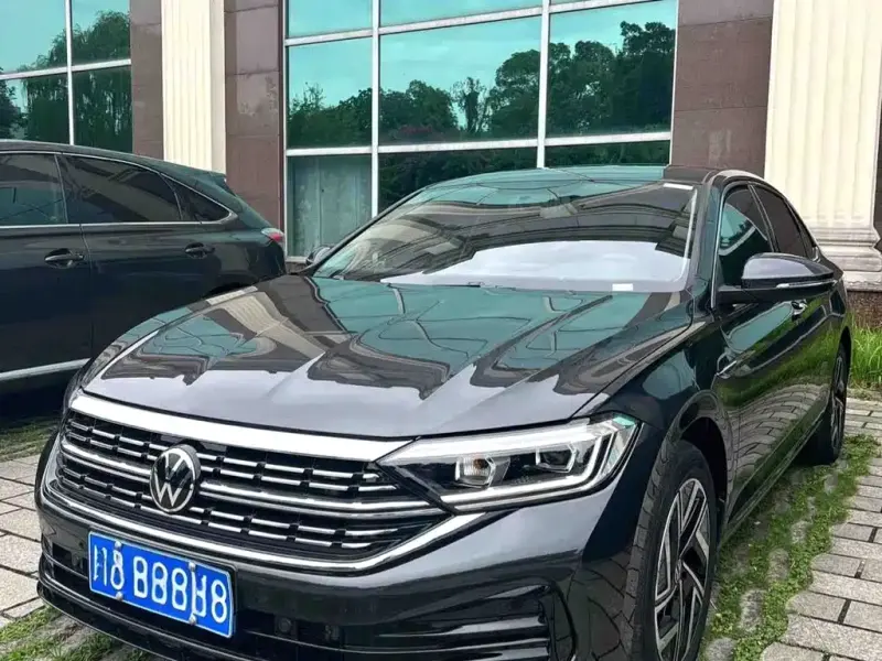 Volkswagen Sagitar, 2025