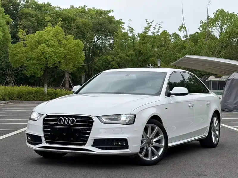 Audi A4L, 2016 — фото 1