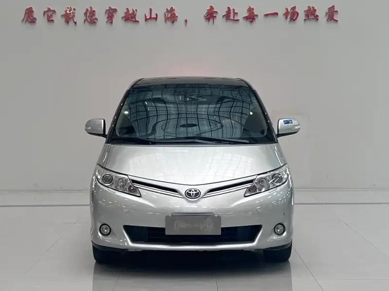 Toyota Previa, 2011