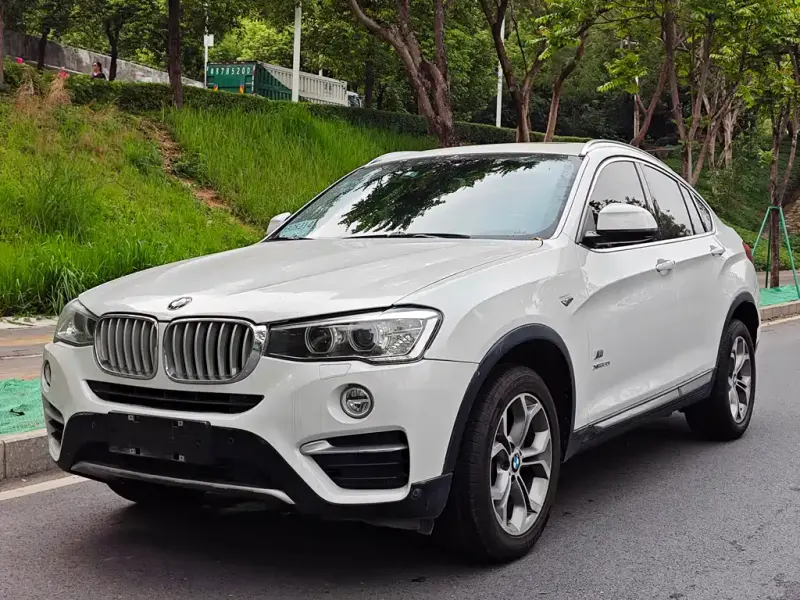 BMW X4, 2016