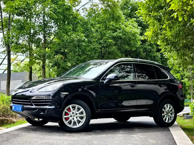 Porsche Cayenne, 2013