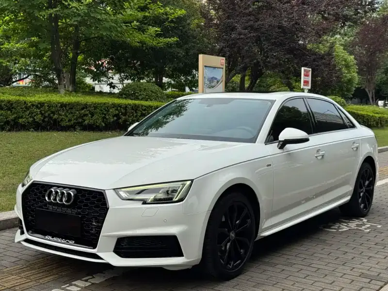 Audi A4L, 2018