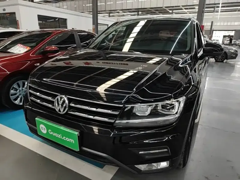 Volkswagen Tiguan L, 2020