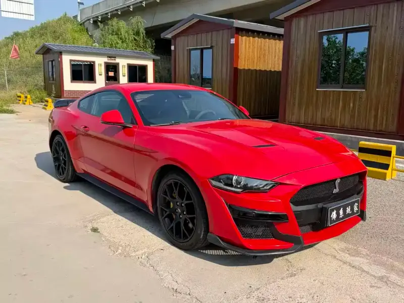 Ford Mustang, 2020