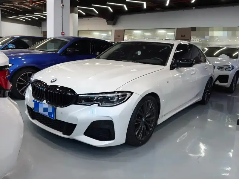 BMW 3 Series, 2021