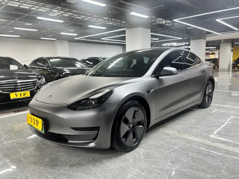 Tesla Model 3, 2021