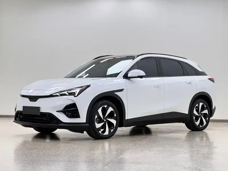 ARCFOX Alpha T5, 2025