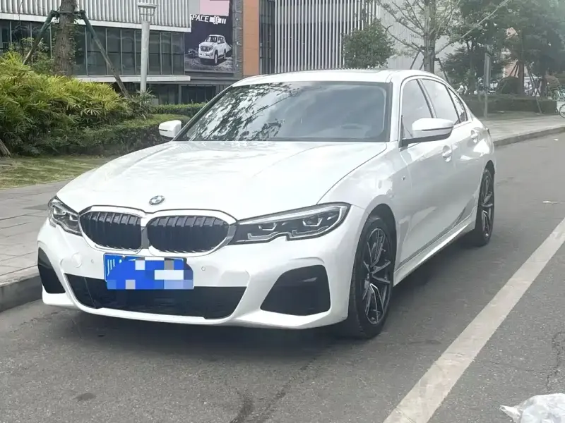 BMW 3 Series, 2021