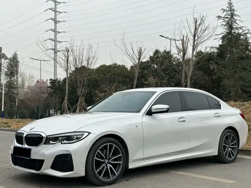 BMW 3 Series, 2021
