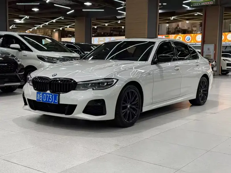 BMW 3 Series, 2020
