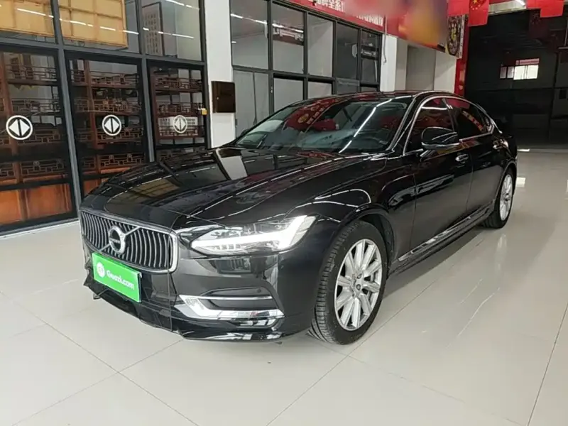 Volvo S90, 2020