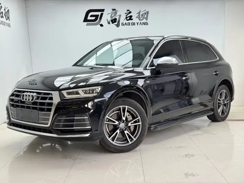 Audi Q5L, 2020