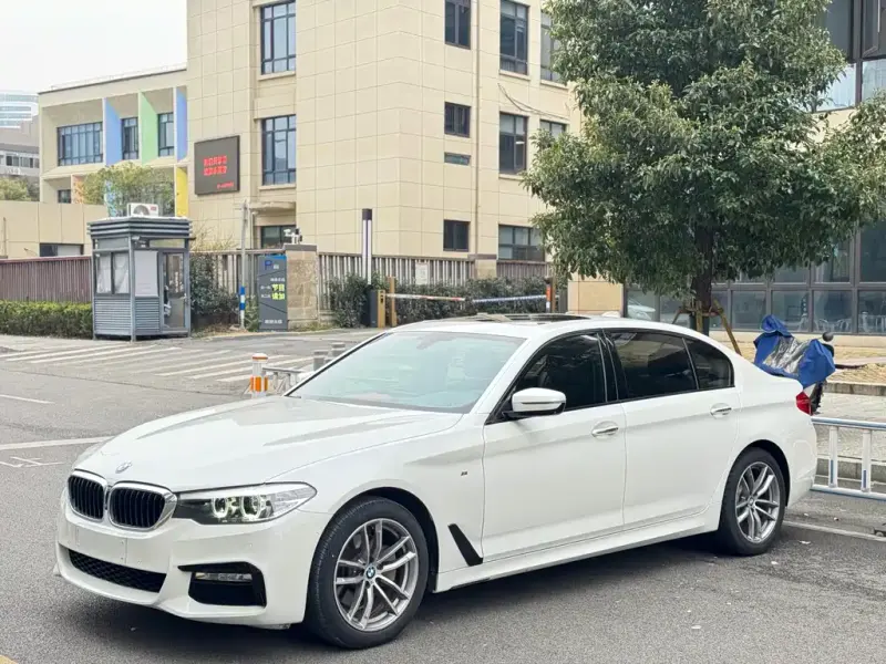 BMW 5 Series, 2018