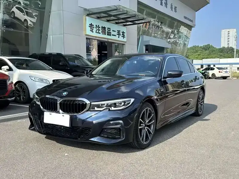 BMW 3 Series, 2021