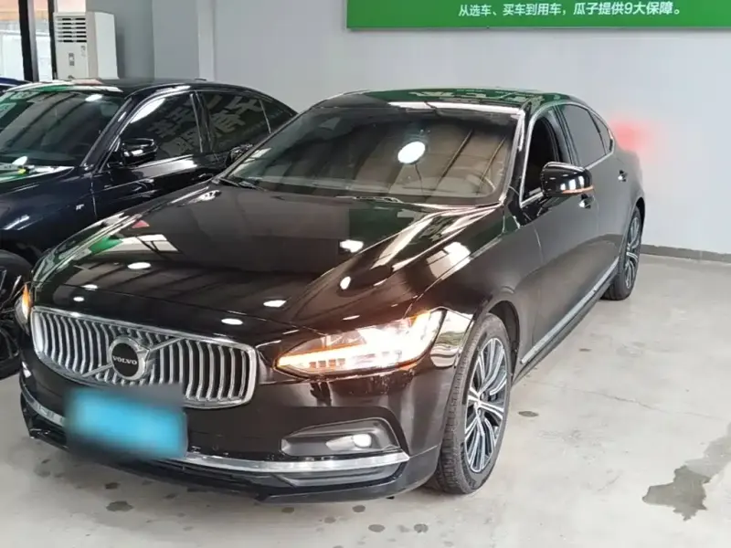 Volvo S90, 2020