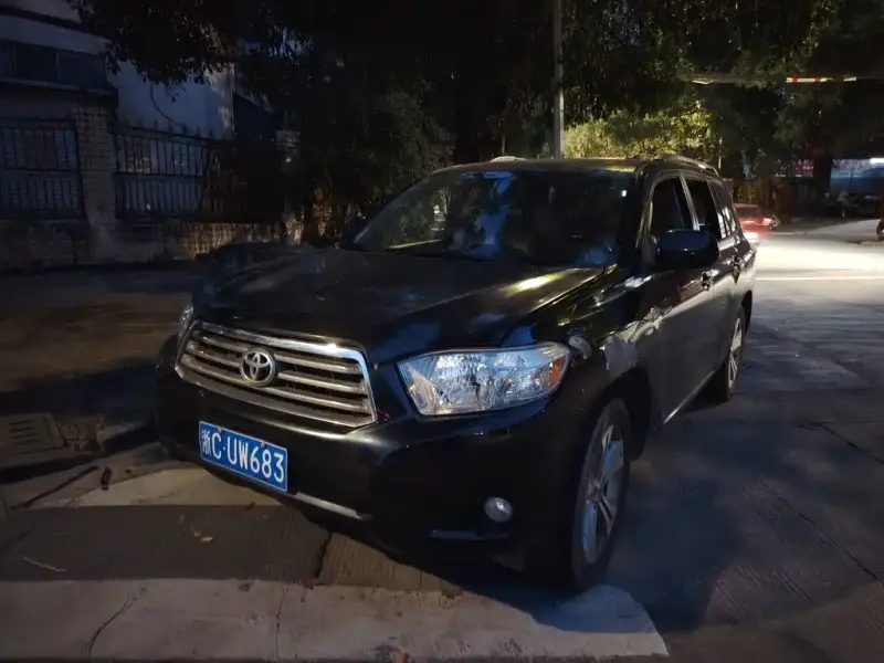 Toyota Highlander, 2011