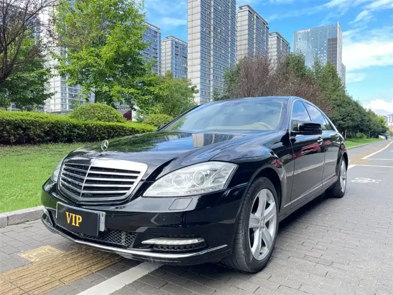 Mercedes-Benz S-Class, 2010