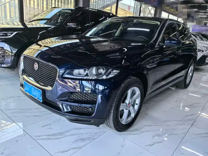Jaguar F-PACE, 2020