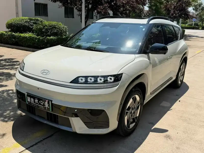 Hyundai EO, 2025