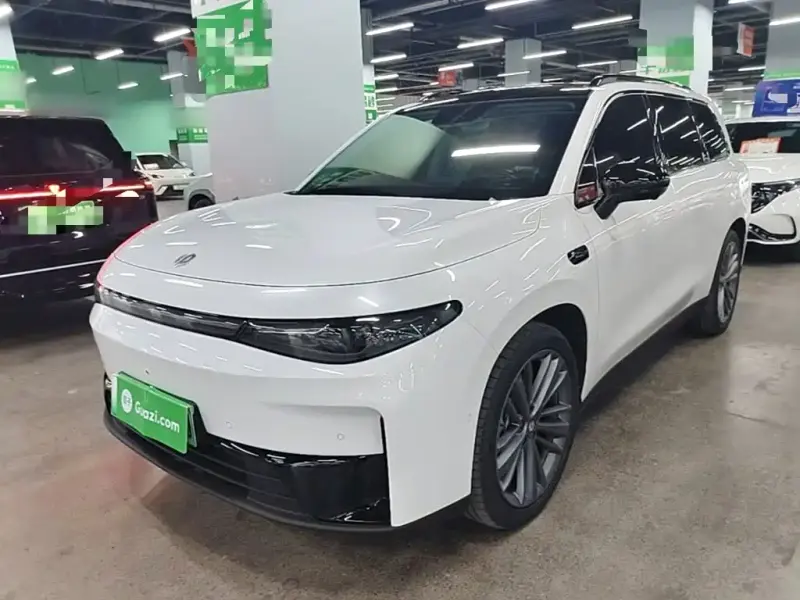 Leapmotor C16, 2025