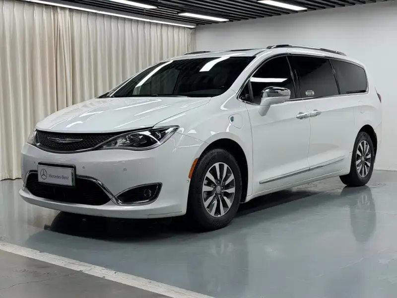 Chrysler Grand Voyager PHEV (Import), 2021