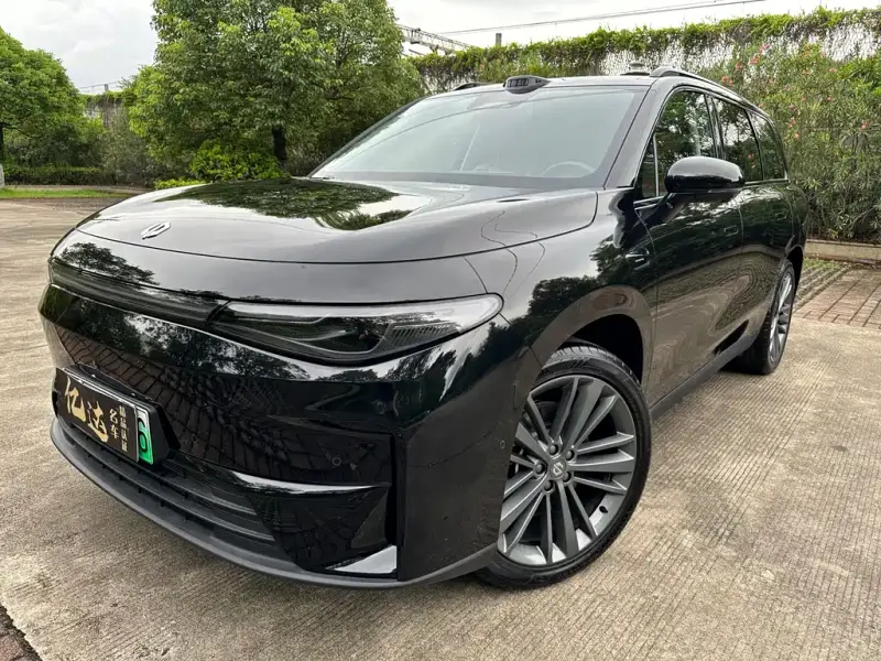 Leapmotor C16, 2025