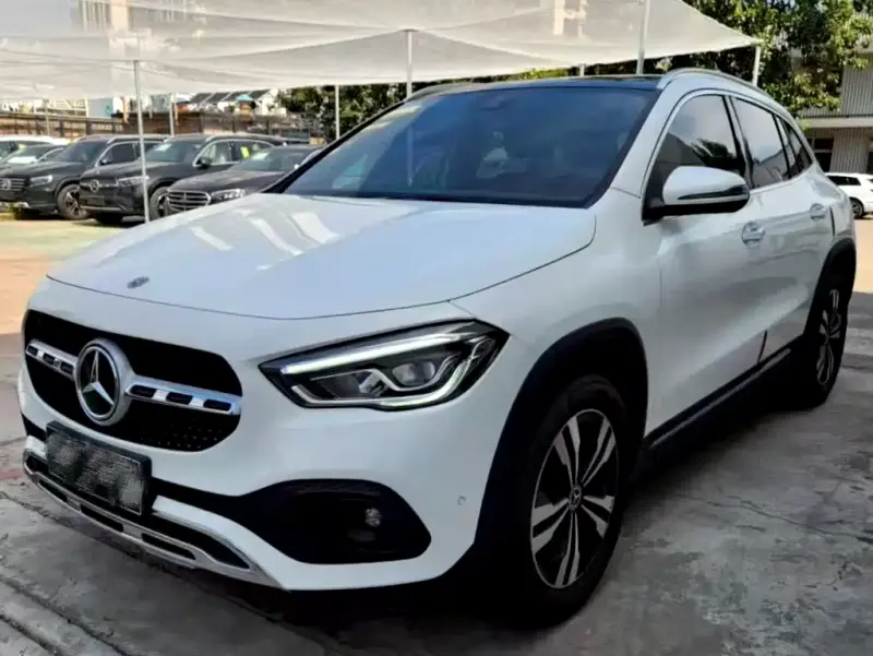 Mercedes-Benz GLA, 2023 — фото 1