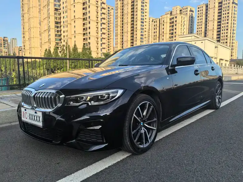 BMW 3 Series, 2022