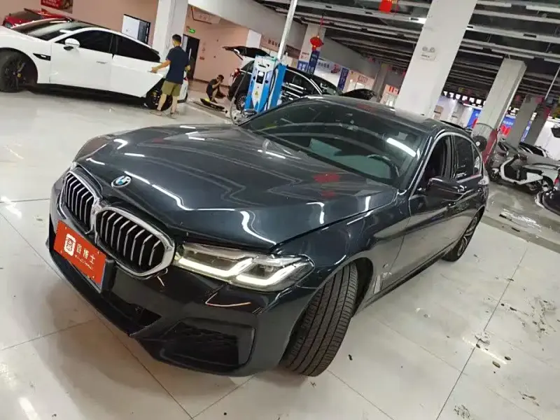 BMW 5 Series, 2021