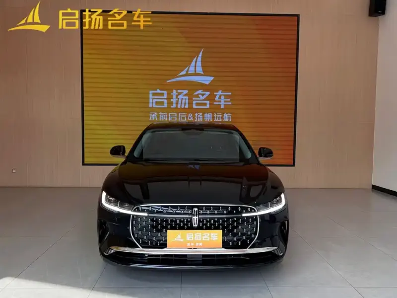 Lincoln Z, 2024