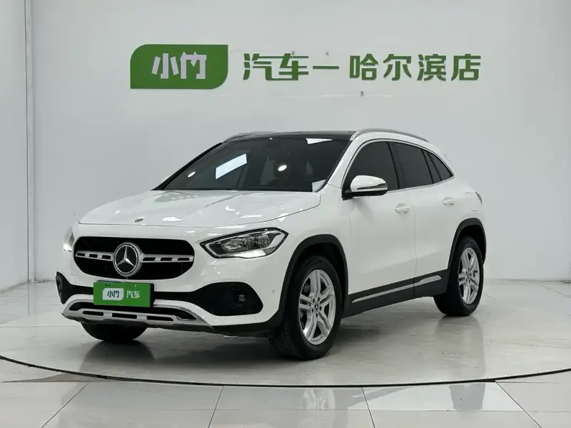 Mercedes-Benz GLA, 2021 — фото 1