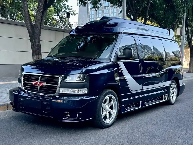 GMC Savana, 2014