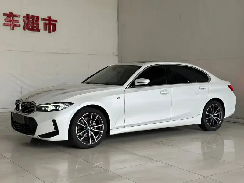 BMW 3 Series, 2023