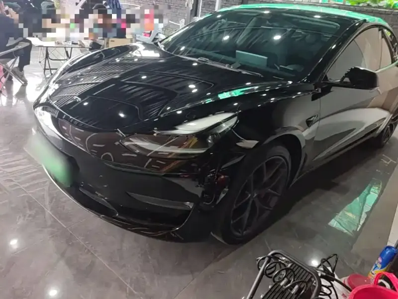 Tesla Model 3, 2022