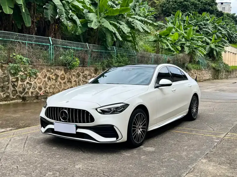 Mercedes-Benz C-Class, 2022
