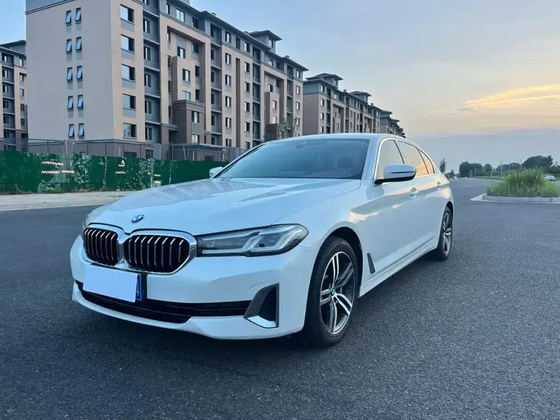 BMW 5 Series, 2021