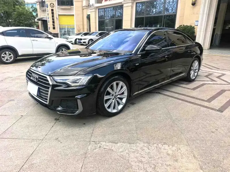 Audi A6L, 2021