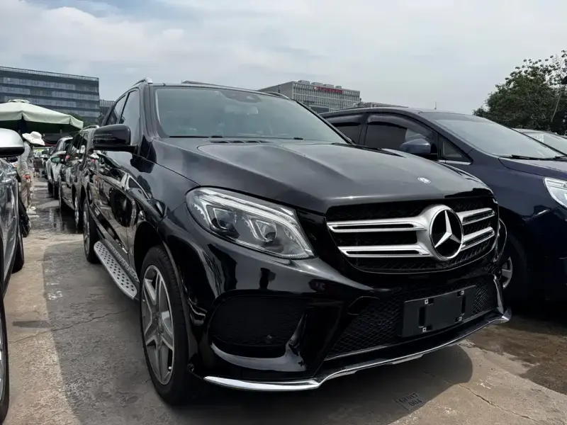 Mercedes-Benz GLE( ), 2016