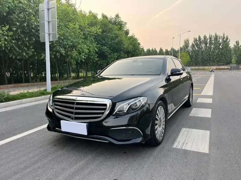 Mercedes-Benz E-Class, 2020 — фото 1