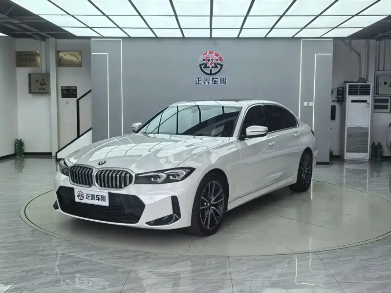 BMW 3 Series, 2024