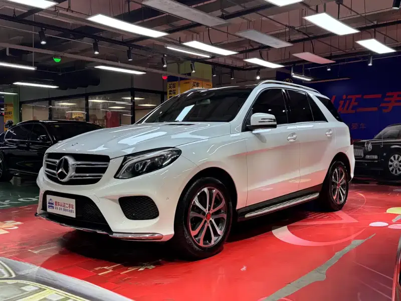 Mercedes-Benz GLE( ), 2017