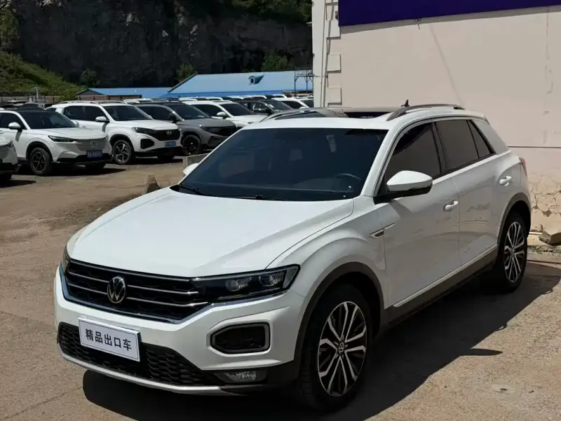 Volkswagen T-Roc, 2022