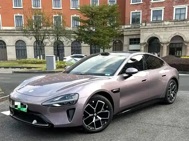 Xiaomi SU7, 2025