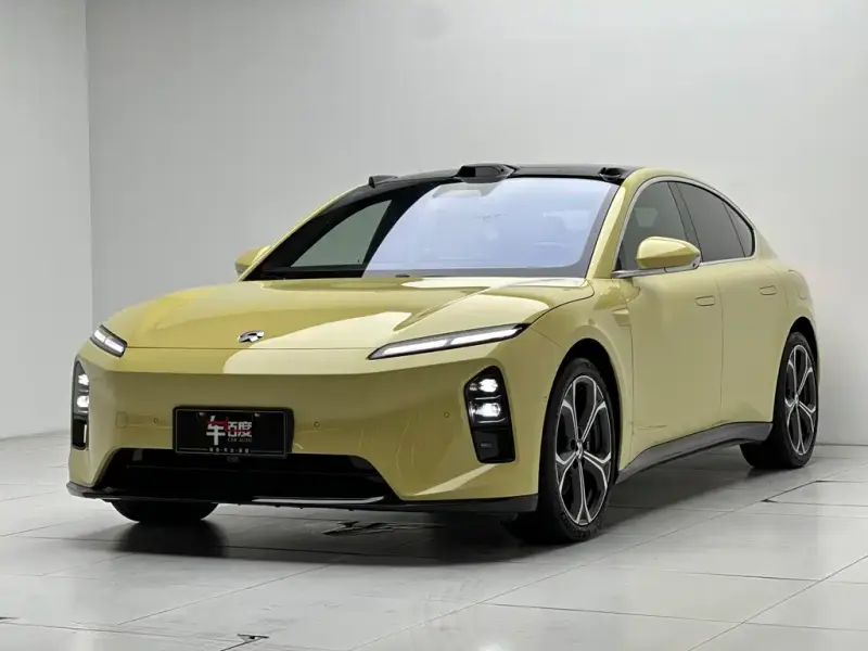 NIO ET5, 2025